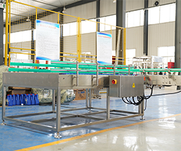 潤滑油灌裝機(jī)上桶平臺，自動供瓶機(jī)客戶現(xiàn)場視頻